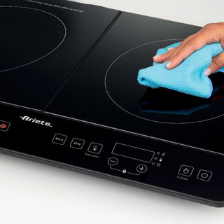 Double induction hotplate 2000W + 1500W